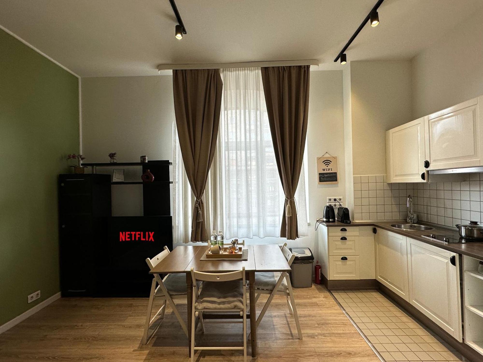 House4You - Balcescu Bucharest Exterior photo